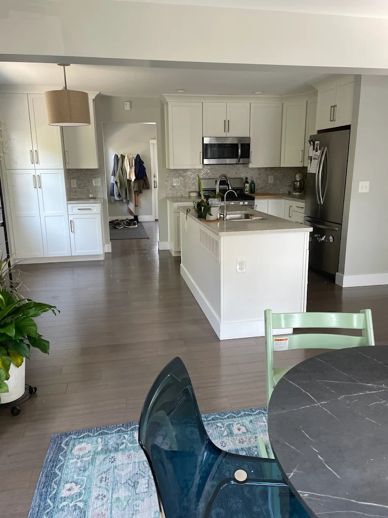 Kitchen and breakroom